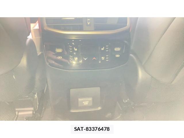 Lexus RX 2023-10 8336603-26
