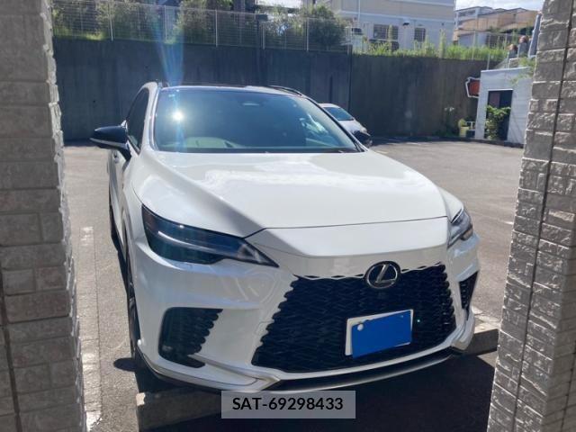 Lexus RX 2024-06 8413319-2
