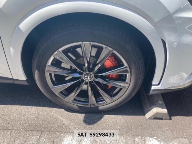 Lexus RX 2024-06 8413319-5