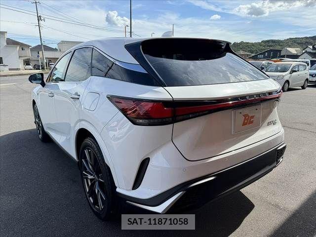 Lexus RX 2024-10 8457036-12