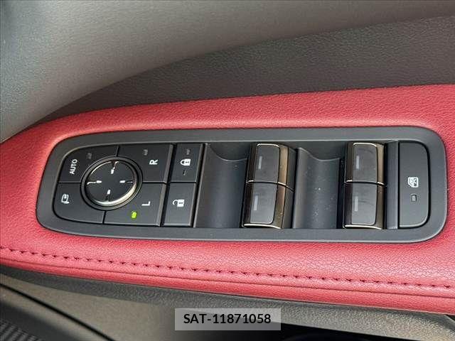 Lexus RX 2024-10 8457036-29