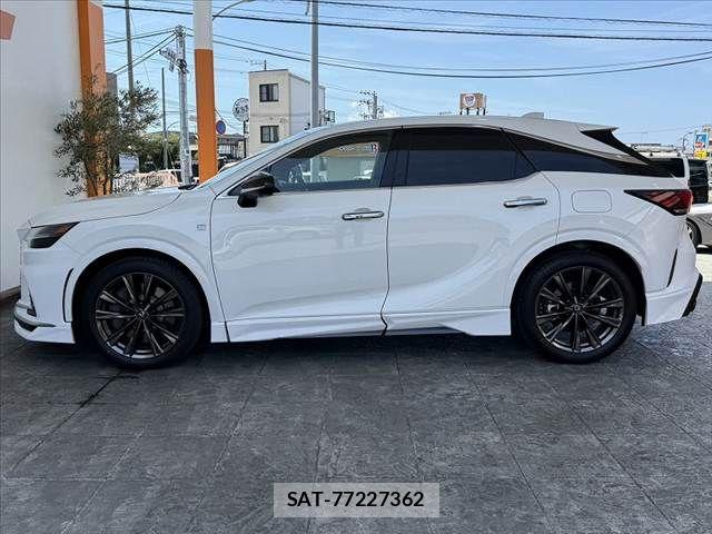 Lexus RX 2024-04 8562483-10