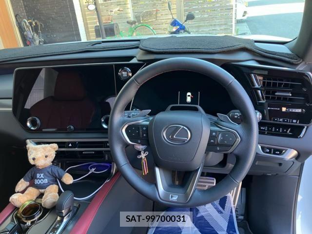 Lexus RX 2025-05 8562481-14