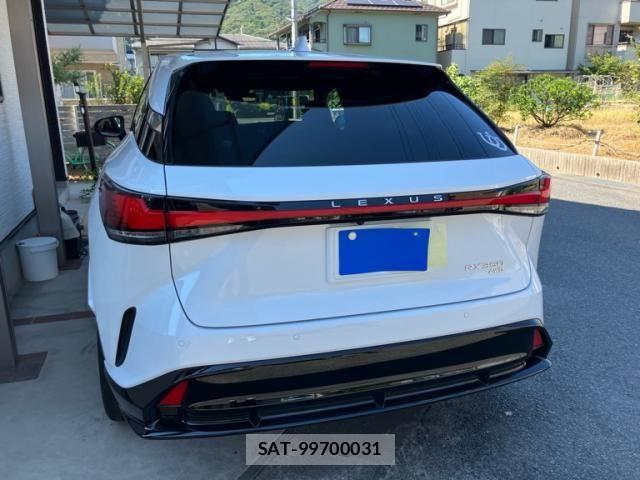 Lexus RX 2025-05 8562481-3