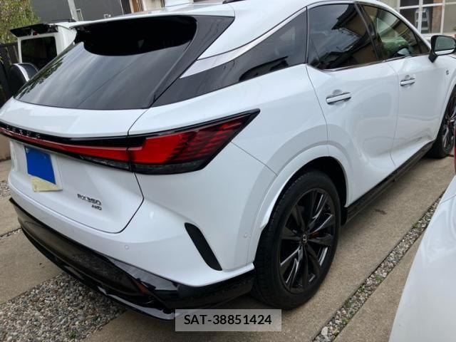 Lexus RX 2023-03 8743505-2