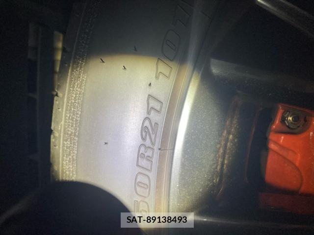 Lexus RX 2023-10 8743503-7