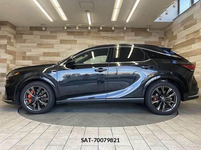 Lexus RX 2026-01 8796510-16