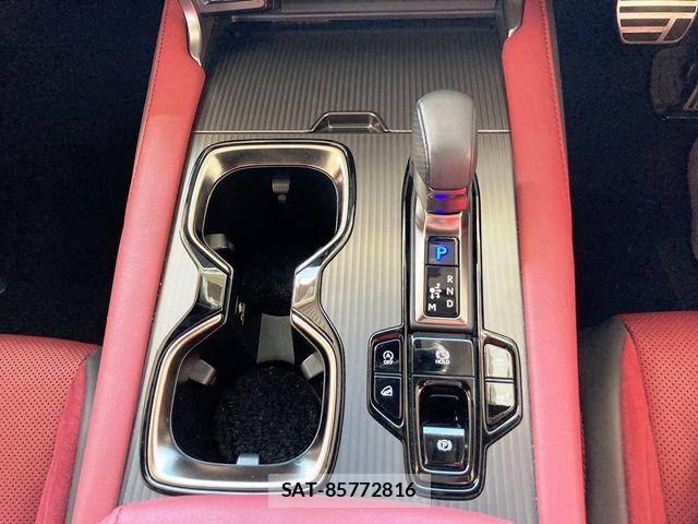 Lexus RX 2023-11 8796509-21