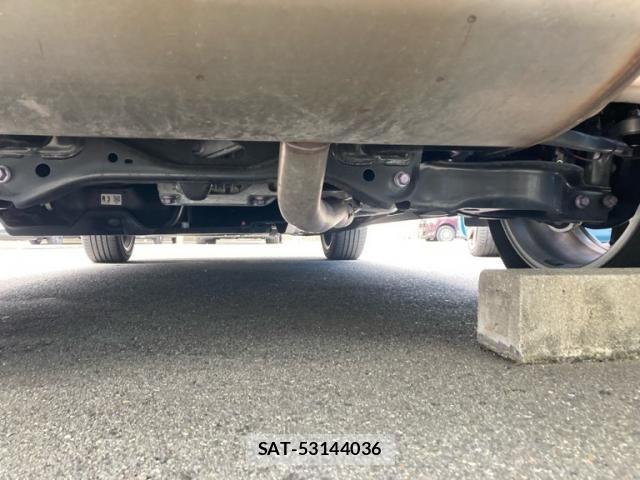 Lexus RX 2023-11 8880557-9