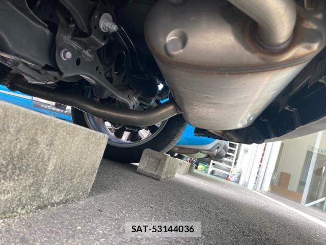 Lexus RX 2023-11 8880557-10