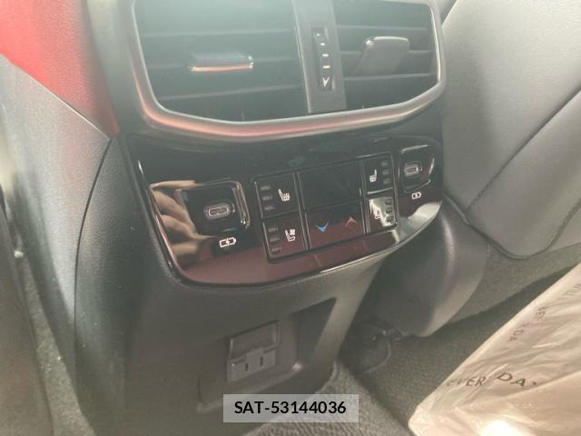 Lexus RX 2023-11 8880557-15