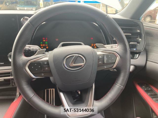 Lexus RX 2023-11 8880557-18