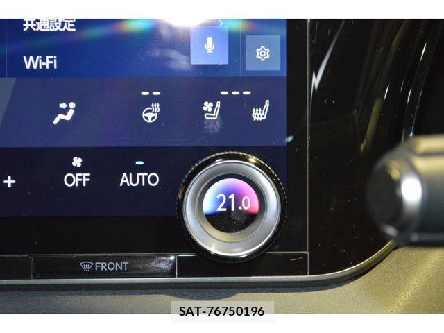Lexus RX 2024-08 6612939-13