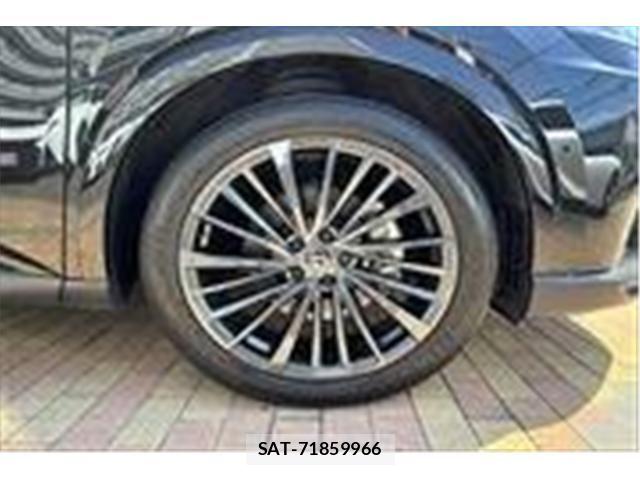 Lexus RX 2024-02 6752266-9