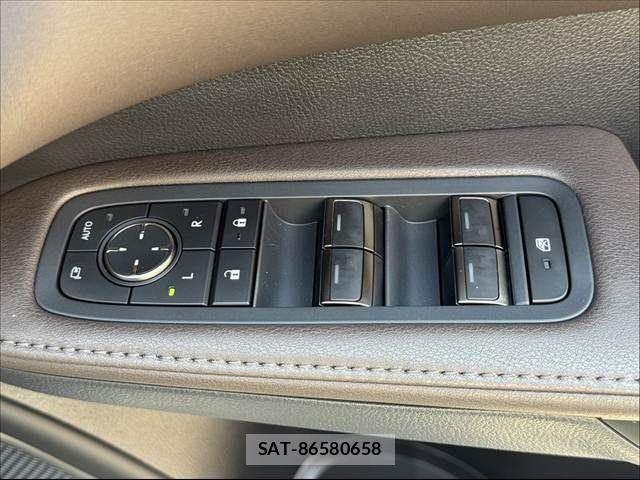 Lexus RX 2024-04 7221129-20