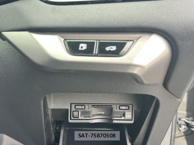 Lexus RX 2023-12 7221132-10