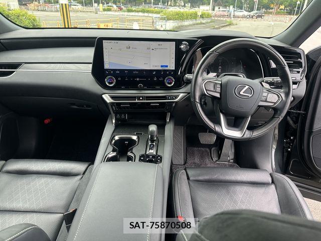 Lexus RX 2023-12 7221132-1