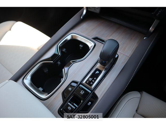 Lexus RX 2024-07 7221133-16