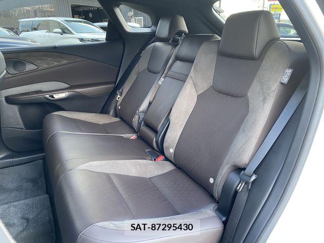 Lexus RX 2024-03 7221130-14