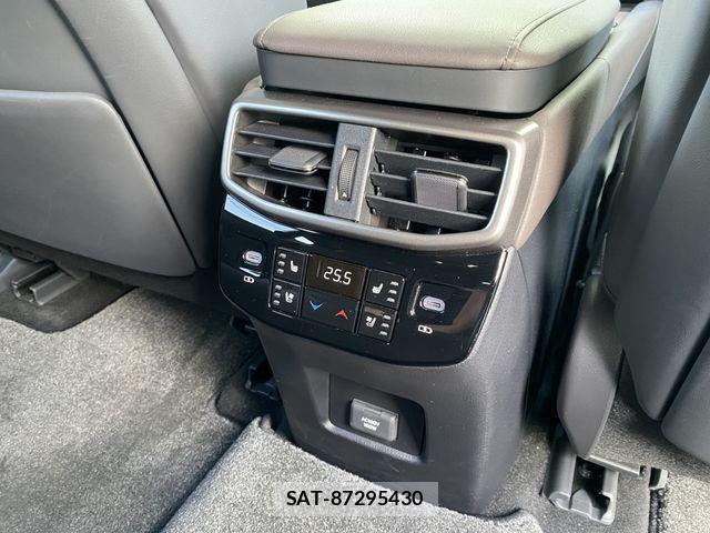 Lexus RX 2024-03 7221130-17