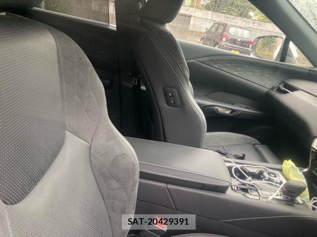 Lexus RX 2023-12 7272246-11
