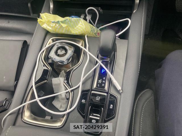 Lexus RX 2023-12 7272246-18