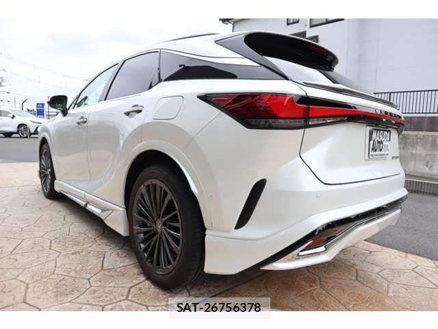 Lexus RX 2025-08 7358560-4