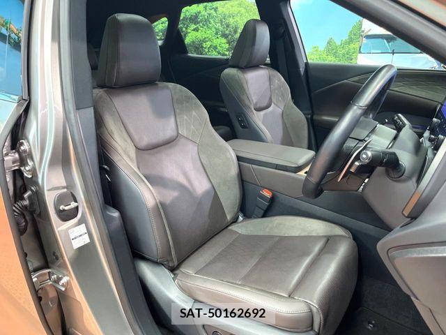 Lexus RX 2025-04 7562372-10