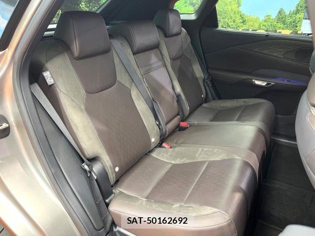 Lexus RX 2025-04 7562372-11
