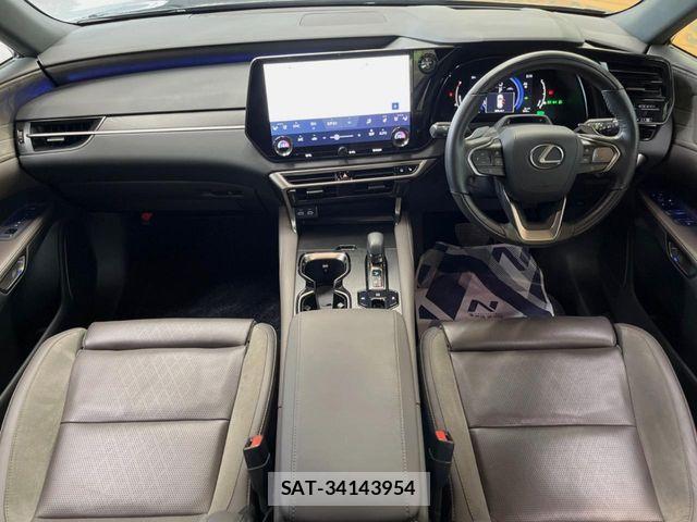 Lexus RX 2023-10 7617737-1