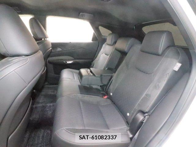 Lexus RX 2023-09 7877451-10