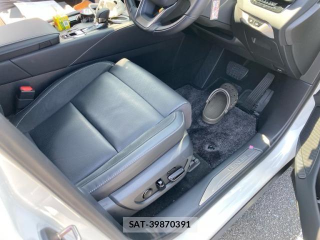 Lexus RX 2026-01 7962458-15