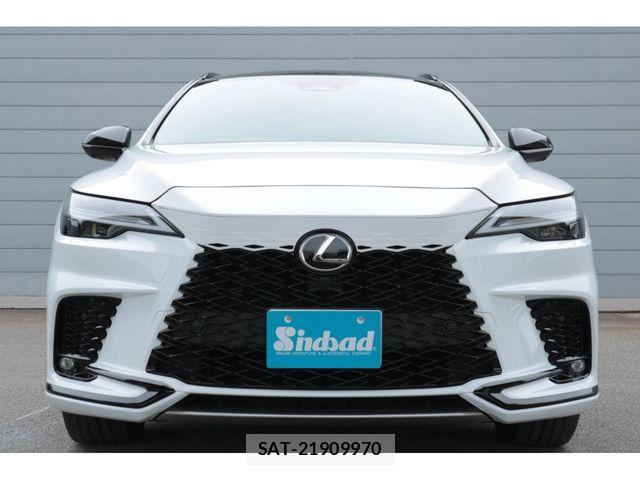 Lexus RX 2023-09 8036484-10