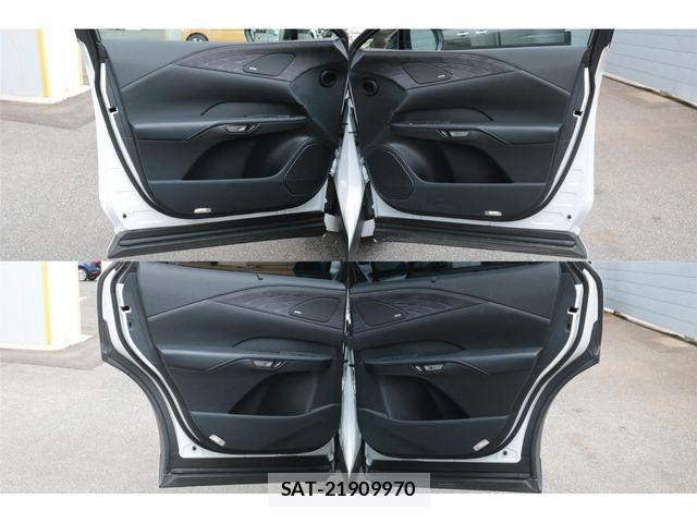 Lexus RX 2023-09 8036484-21