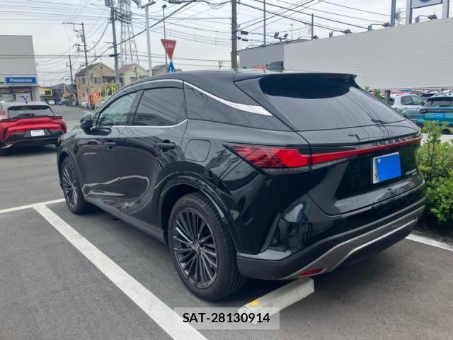 Lexus RX 2024-11 8036485-0