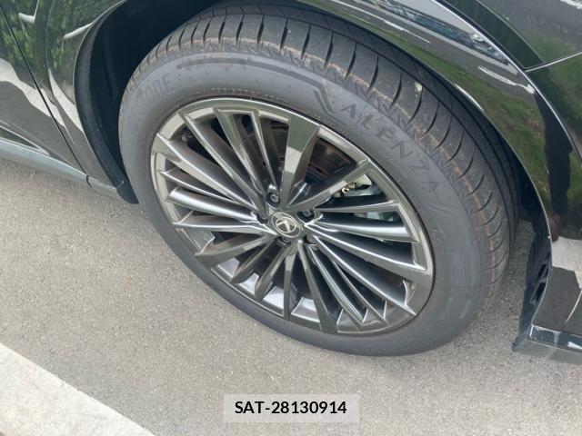 Lexus RX 2024-11 8036485-7
