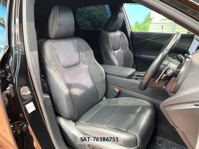 Lexus RX 2024-02 8100196-10