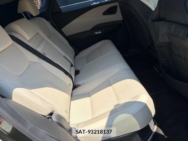Lexus RX 2025-07 8131061-14