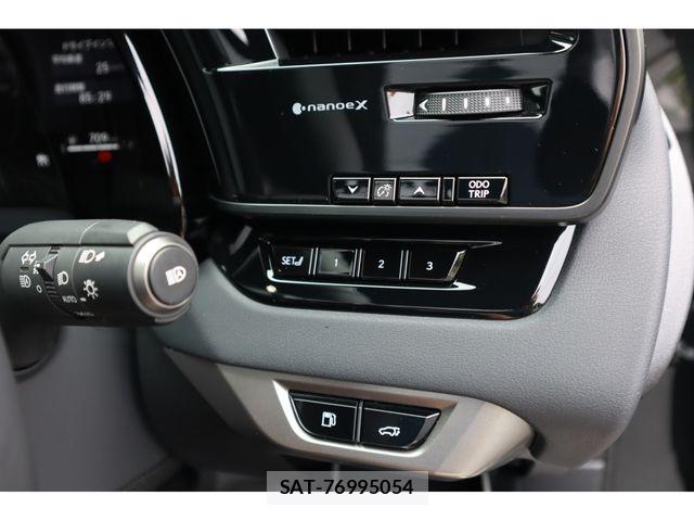 Lexus RX 2025-12 8131060-18