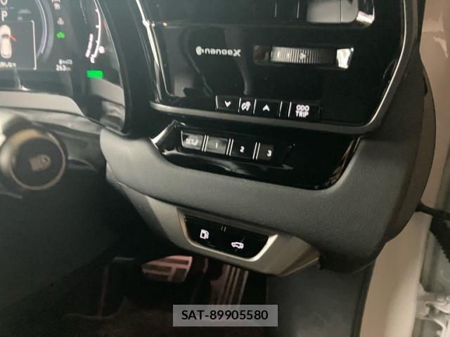 Lexus RX 2023-09 8230639-11