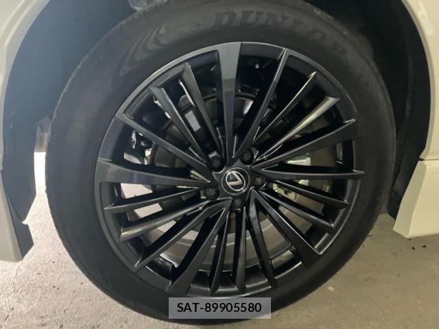 Lexus RX 2023-09 8230639-6