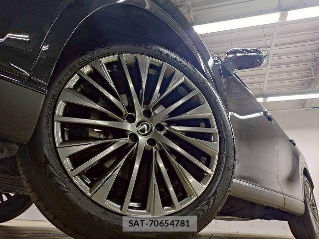 Lexus RX 2023-11 8245761-13