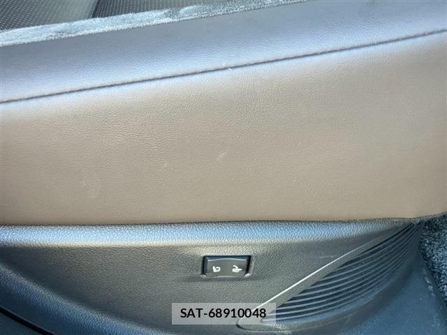 Lexus RX 2023-11 8315226-21