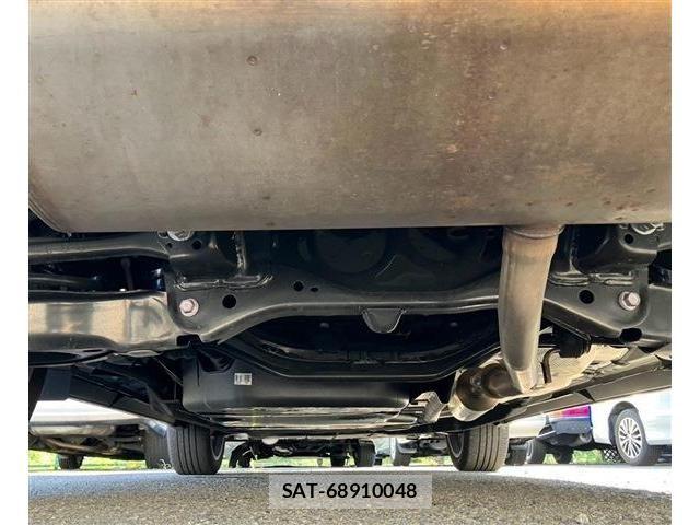 Lexus RX 2023-11 8315226-25