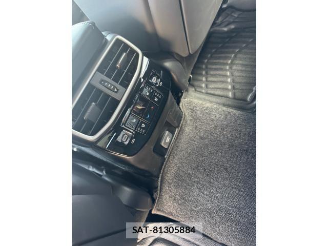 Lexus RX 2023-11 8315227-24