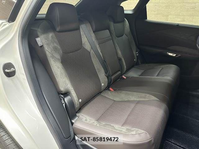 Lexus RX 2023-09 8336604-11
