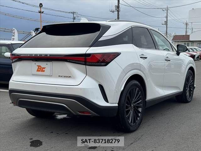 Lexus RX 2023-11 8413318-14