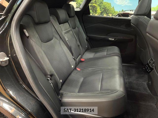 Lexus RX 2024-03 8457829-9