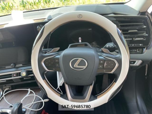 Lexus RX 2024-03 8562482-14