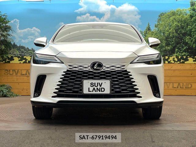 Lexus RX 2023-10 8659999-14